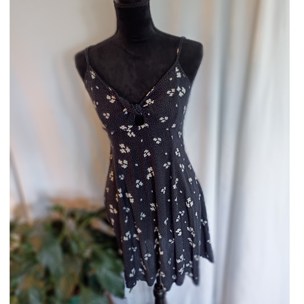 American Eagle Outfitters Floral Polka Dot Mini Dress Black White Size 8